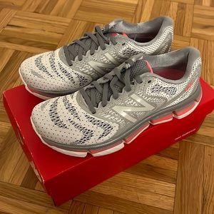 *BRAND NEW* New Balance Rubix Running Shoes